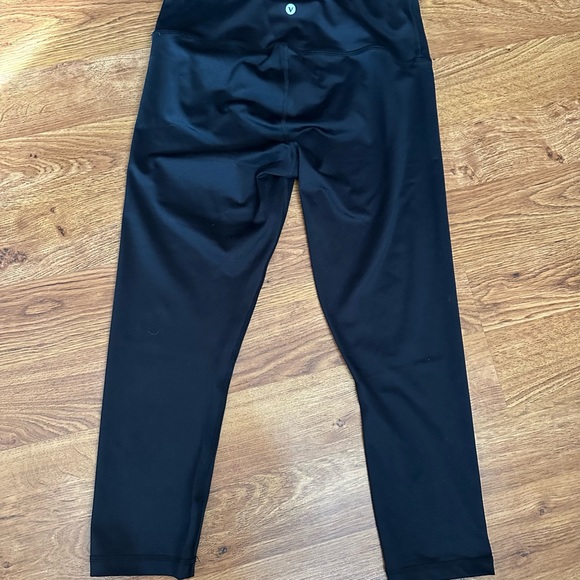 Leggings - Picture 2 of 3